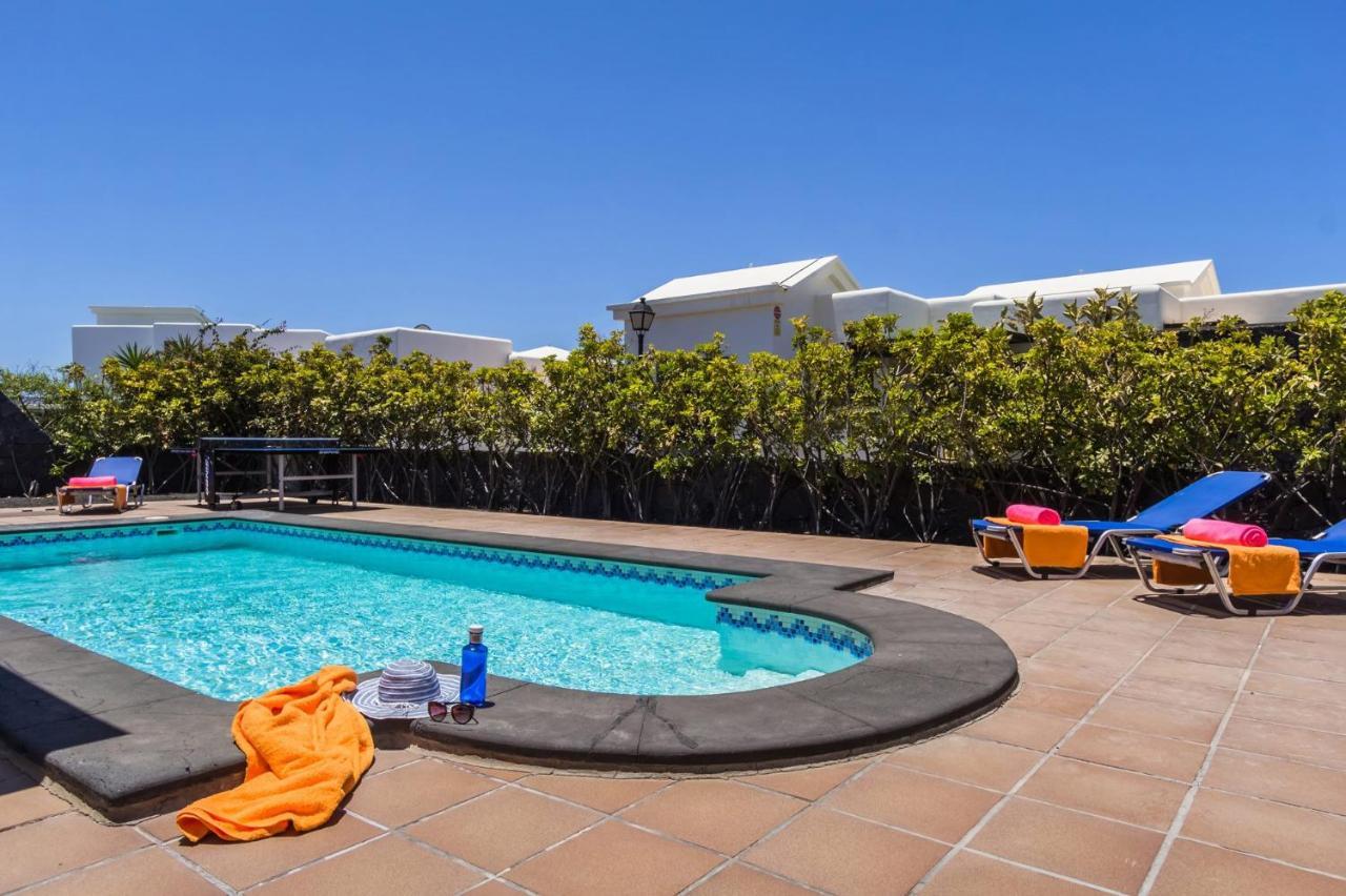 Villa Victoria Luz By Villa Plus Playa Blanca  Exterior photo